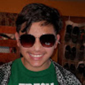 Meet your Posher, Alma